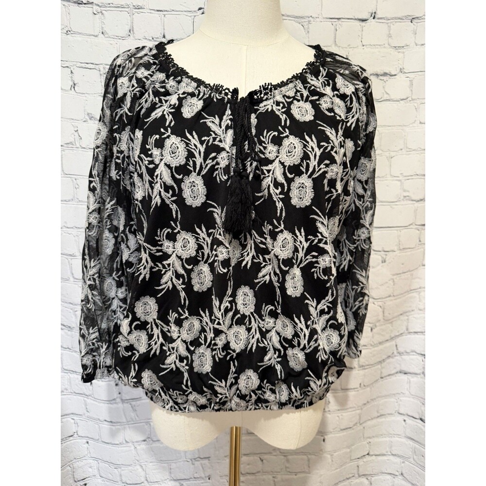 Skies The Limit black bohemian-style peasant blouse Embroidered Floral Medium